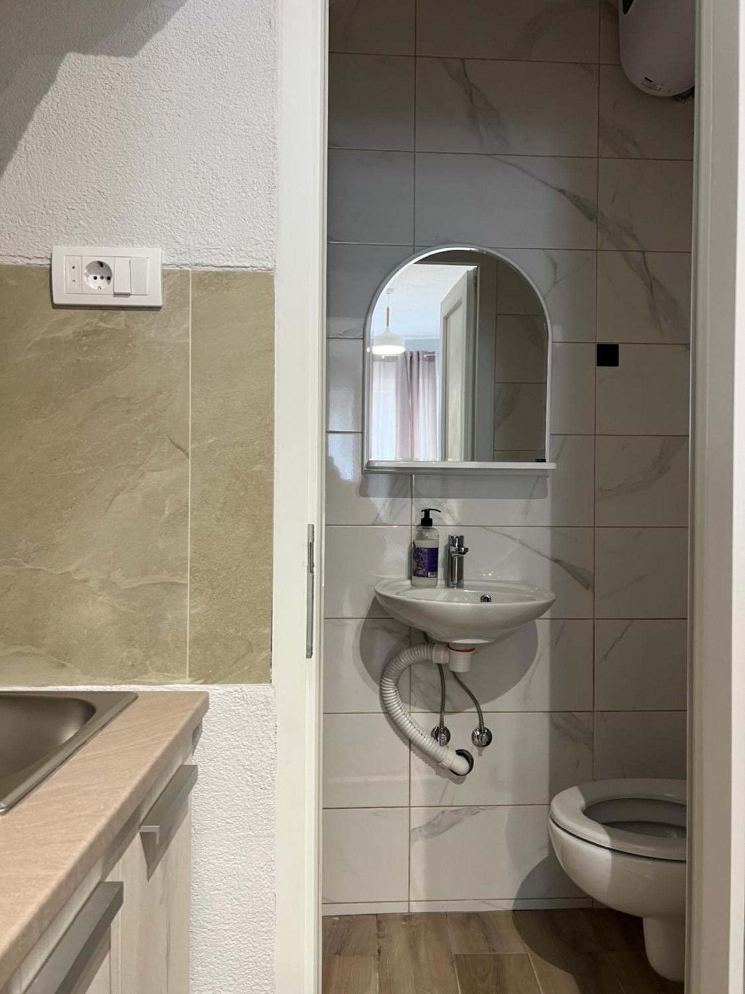 Apartments Astoria Hn 赫尔采格诺维 外观 照片