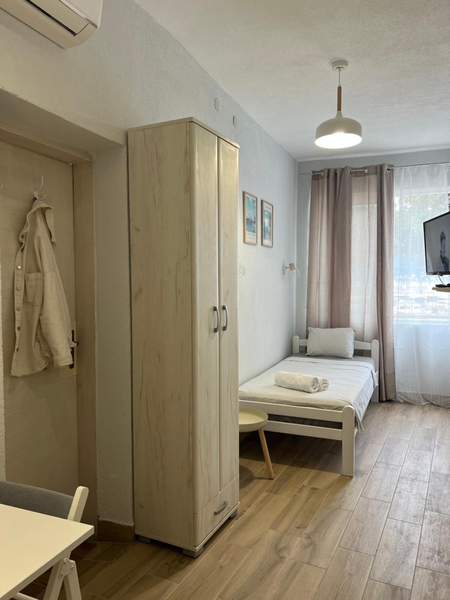 Apartments Astoria Hn 赫尔采格诺维 外观 照片